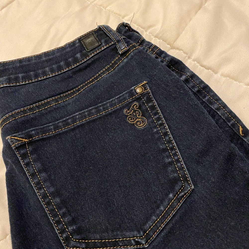 Jessica Simpson kiss me jeggings 27